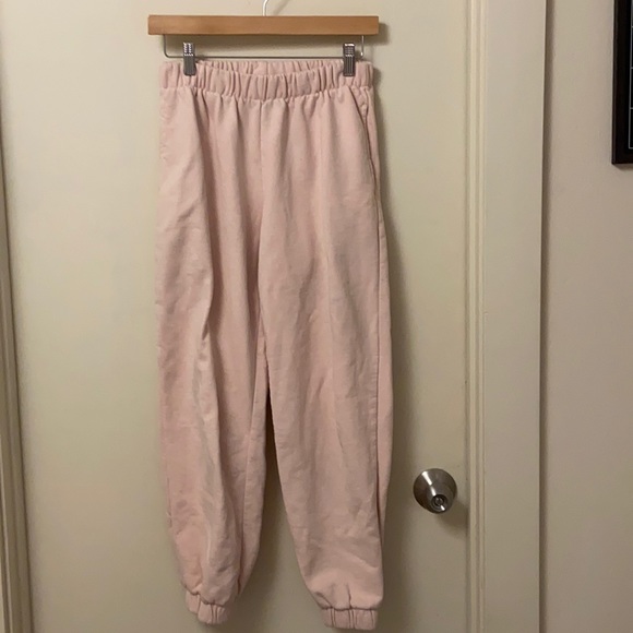 Brandy Melville Pink sweats - Picture 1 of 2
